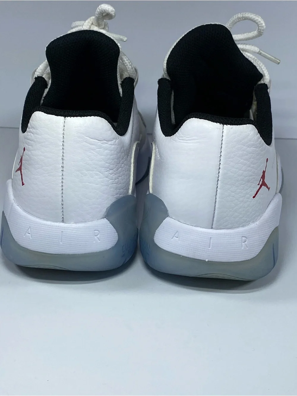 Jordan 11 CMFT Low White